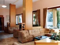 Aries Hotels in Lesa