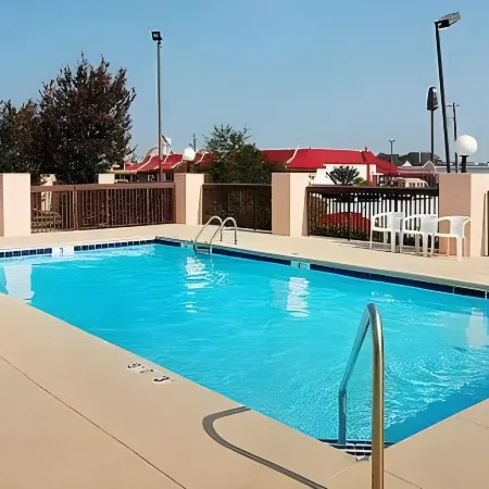 Holiday Inn Express ANDERSON-I-85 (EXIT 27-HWY 81) by IHG