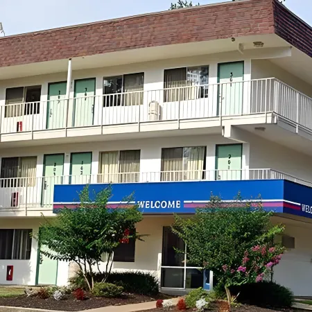 Super 8 by Wyndham Florence