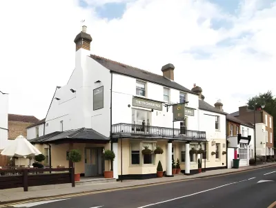 Flower Pot Hotel Hoteles en Sunbury-on-Thames