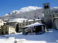 Meublè Garnì Della Contea Hotels in Bormio