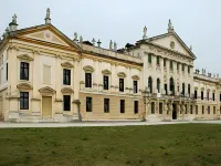 لوكاندة زابوتو Hotels near Casoni della Fogolana