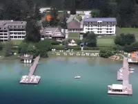 Amerika-Holzer Hotel & Resort
