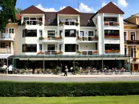 Café Schneidewind GmbH - Parkplatz