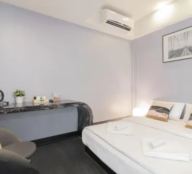 ห้องนอนเตียงใหญ่ส่วนตัว