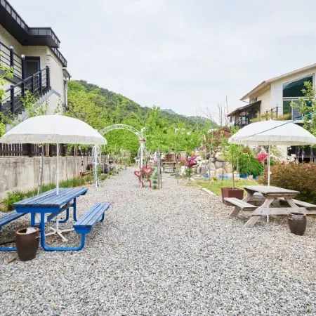Damyang Birch Pension