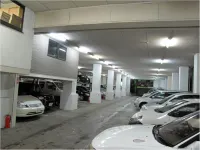 Hotel Housen Soka - parking