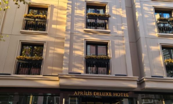 Aprilis Deluxe Hotel