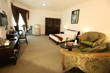 La Villa Palace Hotel