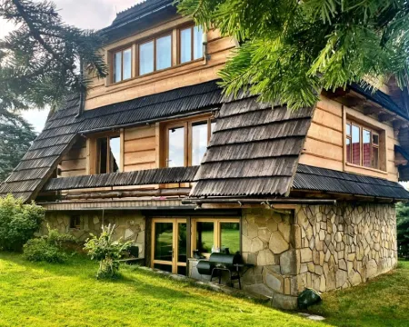 Mountain Cozy House in Tatras with Stunning View Hotels in Zab