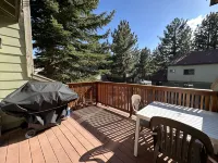 Mammoth Sierra Townhomes #18 Condo