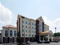 Holiday Inn Express & Suites Columbia-Fort Jackson
