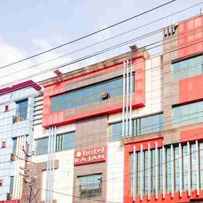 Hotel Rajan Hotel Exterior