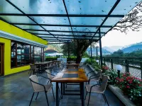 韋斯特伍德濱江花園度假村 蒙納住宿飯店