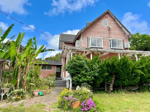 Rental Cottage Santorope فنادق في كيوتانغو