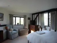Bed and Breakfast Dunsfold Hotels in Godalming