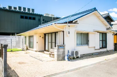 Miraie Yokkaichi Shimizuchou Hotels in Йоккаїті