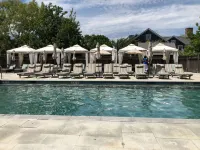 White Elephant Hotel - Beach