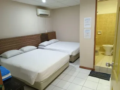 Iskandar Sinsuran Guesthouse Hotels in 
