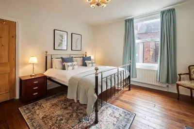 Host & Stay - Hidden Gem
