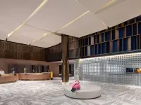 Voco Shanghai Zhangjiang by IHG (Scheduled shuttle bus to PVG & Disneyland) Hotels near Tangzhen Station