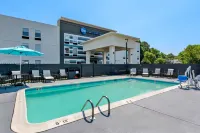 Days Inn by Wyndham Doswell at the Park Hotels in Doswell