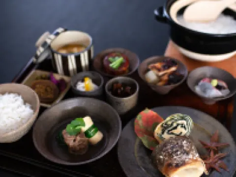 NIPPONIA HOTEL 伊賀上野 城下町 伊賀市のホテル