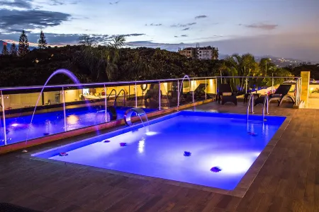 Hotel Pance 122 Wellness Spa