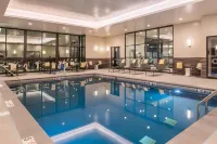 DoubleTree by Hilton Lafayette East