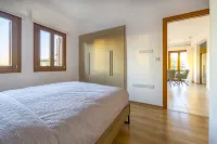 Bright apartment with shared pool in Aphrodite Hills