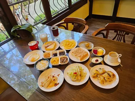 Water Villa Отели рядом с достопримечательностью «Chung Tai Chan Monastery»