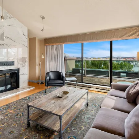 Best Western Plus Inner Harbour