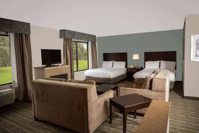 Wyndham Garden Erie Hoteles en Municipio de Summit