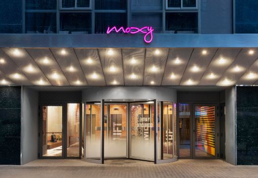 목시 바르셀로나 발코니 도시 전망