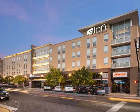 Aloft Birmingham Soho Square Hotels in Homewood