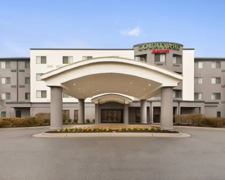 คอร์ทยาร์ดบายแมริออท โปโตแมกมิลส์ วูดบริดจ์ โรงแรมในวูดบริดจ์