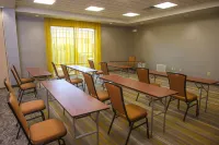 SpringHill Suites Houston Pearland - parking