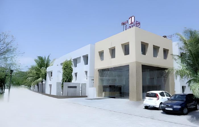 Top3 Lords Resort Bhavnagar