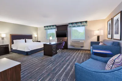 Hampton Inn & Suites Flint/Grand Blanc Hotels in Mundy Township