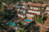 Stone Wood Beach Resort, Vagator - parking