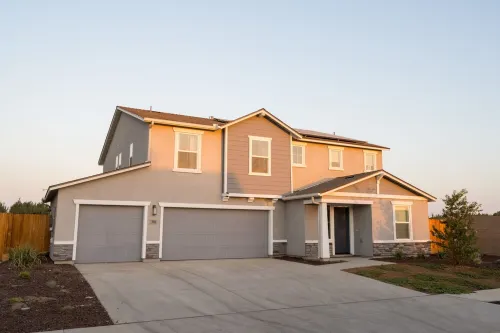 New Spacious 5 Bed 3 Bath Vacation House near Sequoia /w Tub, BBQ, EV