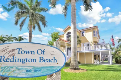 SEASIDE OASIS: STUNNING BALCONY VIEWS, ELEGANT FURNISHINGS, BEACH GEAR INCLUDED! Các khách sạn gần John's Pass Sand Bar