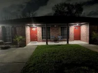 Private Duplex #3 - Houston/Pasadena - New Listing Hotels near William P. Hobby Airport