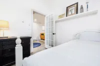 Cozy Cottages on Orchard Island- Pet Friendly !