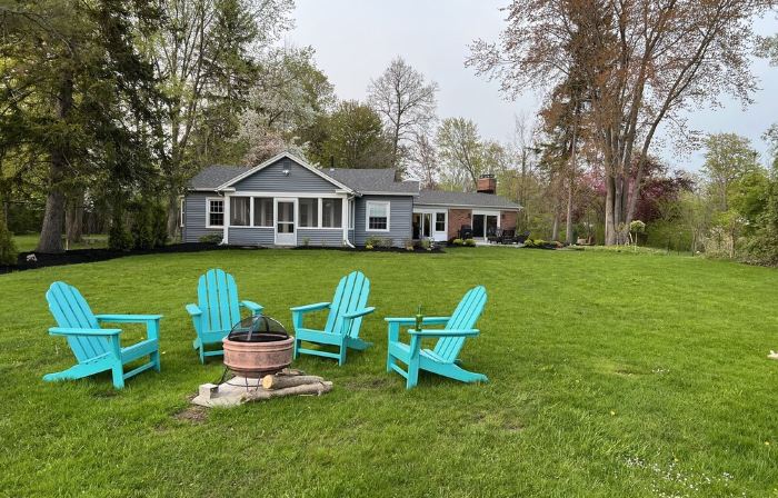 Secluded Chautauqua Lake House, private dock & beach, short stroll to town!