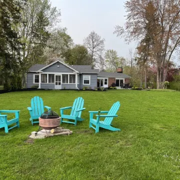Secluded Chautauqua Lake House, private dock & beach, short stroll to town!