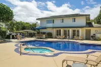 Kauai Paradise: oceanview 2-bedroom condo with AC and private lanai