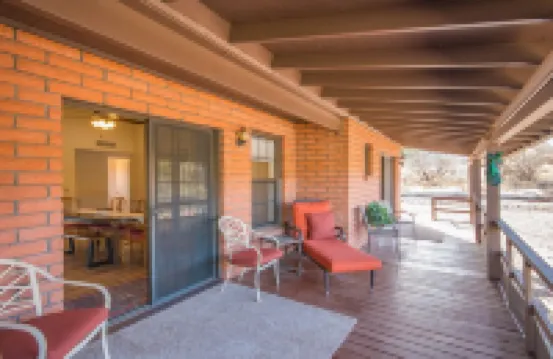 Mingus Mountain Vista: Views, Shopping, Relaxation. 20 Minutes to Sedona