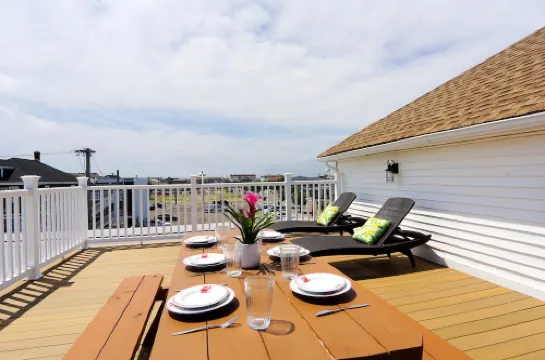 Modern Spacious Beach Getaway + Private Deck -- 604 #5