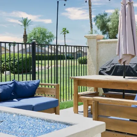 Coachella Valley Getaway: Cal-King, Hiking, Pickleball, Golf, Swim